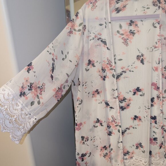 Cover - Picture 2 of 2